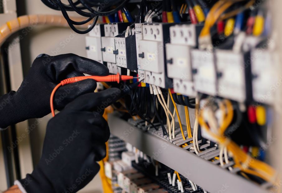Venta de Equipos y Materiales Eléctricos